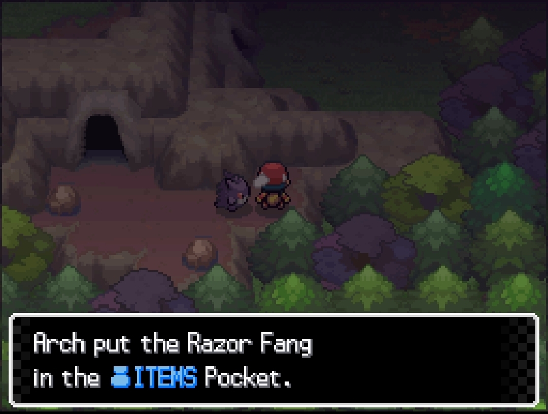Razor Fang — in-game screenshot taken at Darkdusk Cave — outside